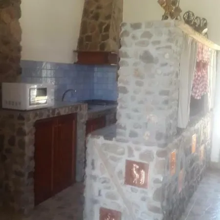 Casa In Pietra Holiday home Canai