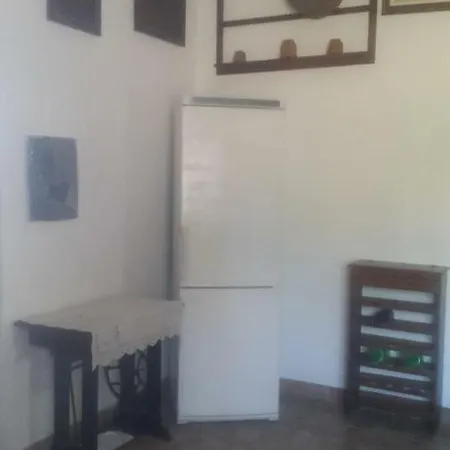 Casa In Pietra Canai